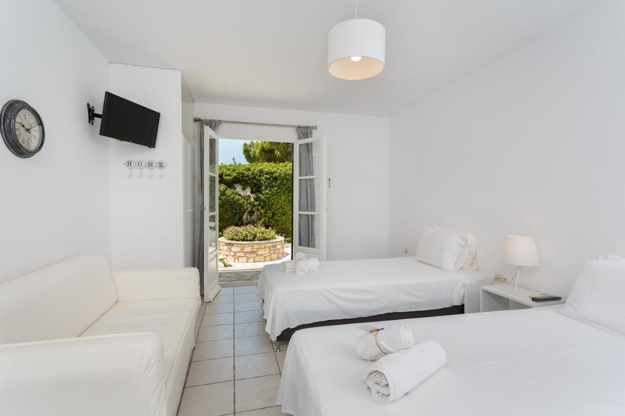 Tzane Studios & Apartments - Steps Away From Golden Beach Chrisi Akti  Bagian luar foto